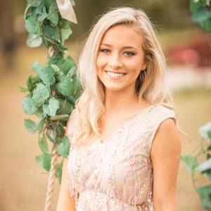 Meet your Posher, Katelyn